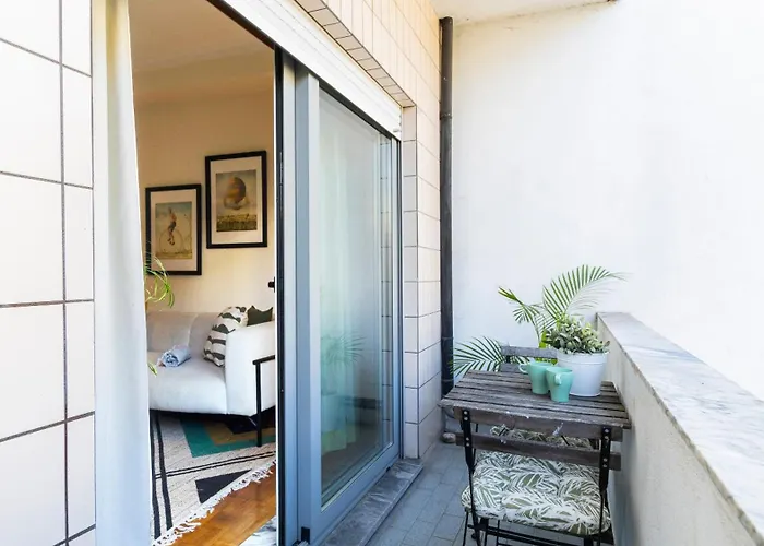 Adorable 2d Appartement