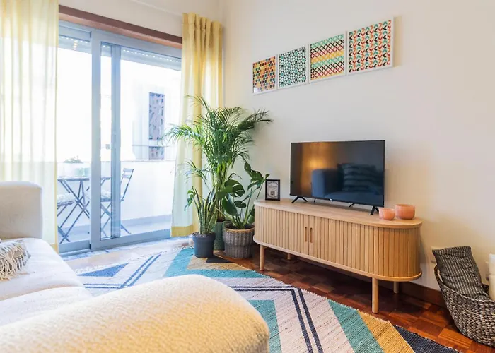 Adorable 2d Appartement *