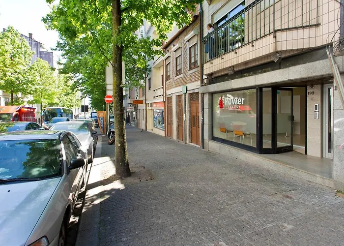 Adorable 2d Appartement *